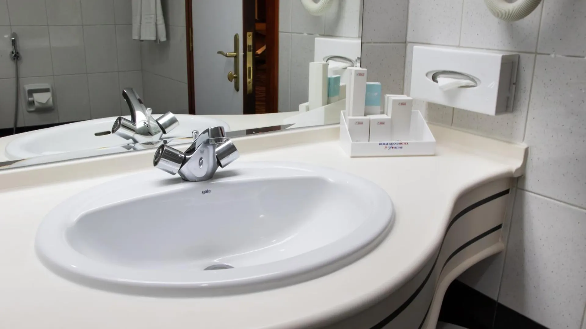 Dubai Grand Hotel By Fortune, Dubai Airport United Arab Emirates